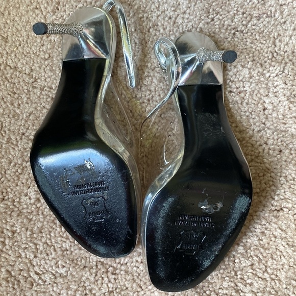 Stuart Weitzman Cinderella Slingback Heel - Picture 11 of 12